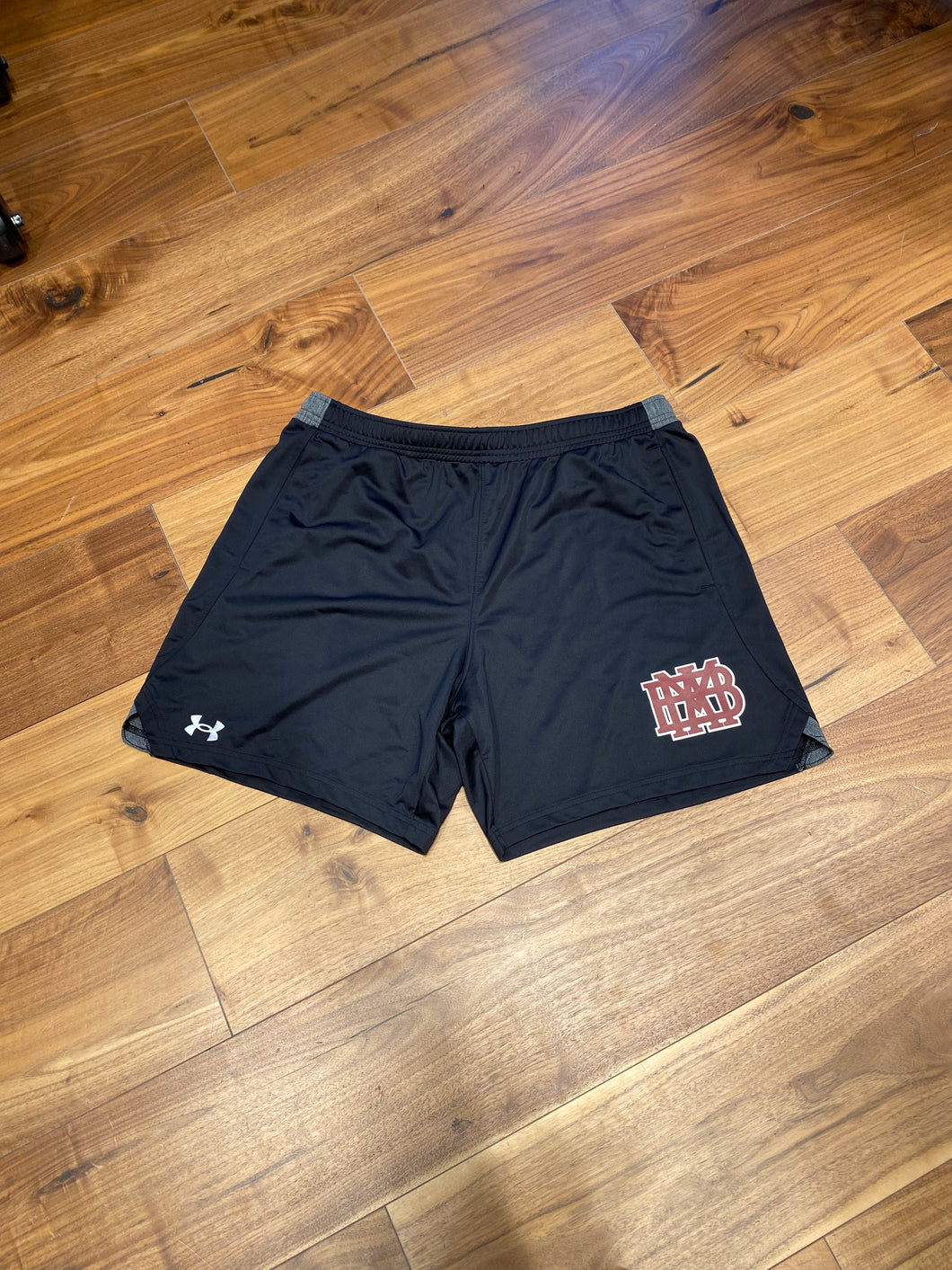 Under Armour  Black Adult Locker Short with Pocket and 7